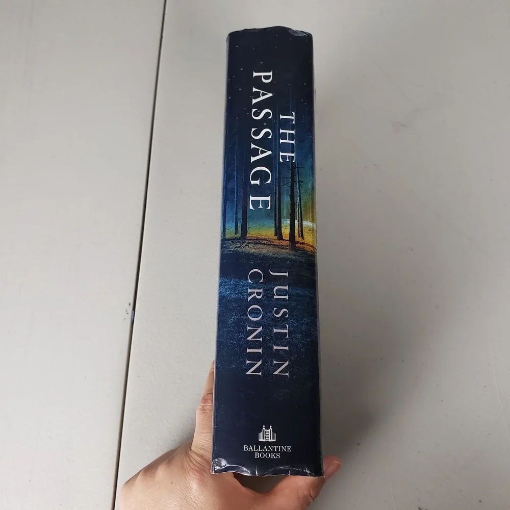 The Passage Justin Cronin 1st Edition Hardcover 2010 Sci-Fi Horror Novel